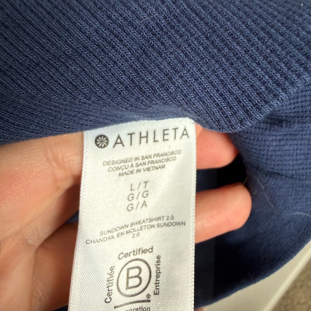 Athleta Women's Navy Tie-Dye Top LT - Picture 4 of 4